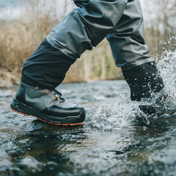 Grundens Boots in water